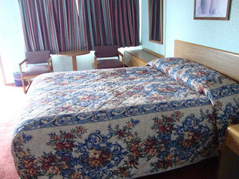 Budgeteer Motor Inn Ангола Номер фото